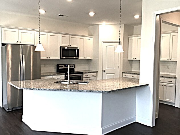 Foto del edificio - 1682 Weatherbrook Cir