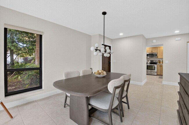 Foto del edificio - 9292 Sable Ridge Cir