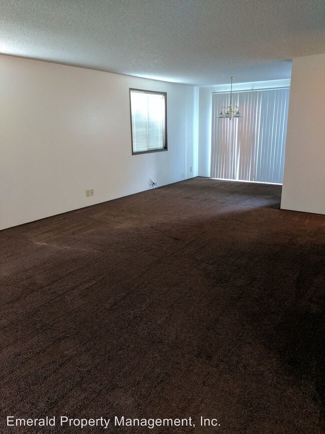 Foto del edificio - 2255 Donovan Dr