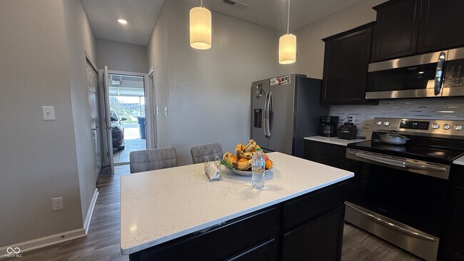 Foto del edificio - 10246 Caprock Canyon Dr