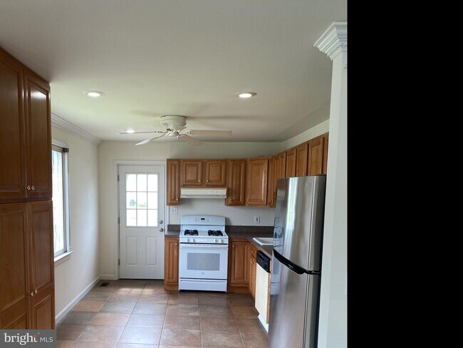 Foto del edificio - 1722 Kirkland Rd