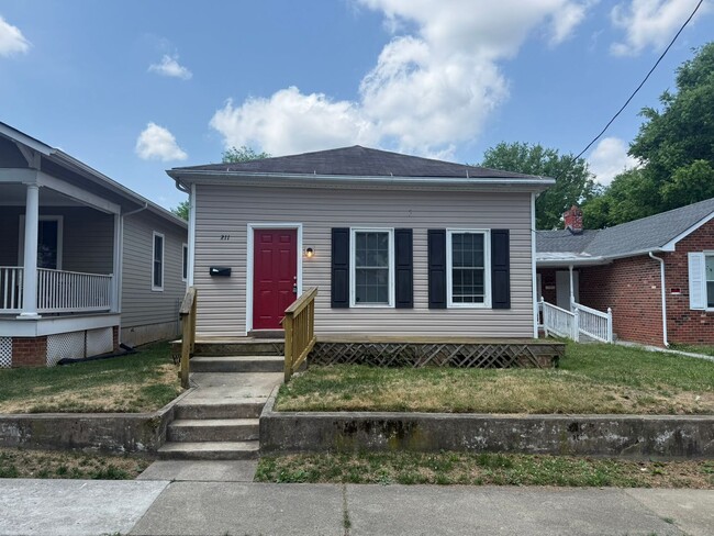 4-bedroom, 2 full bathroom, 1 story house - 4-bedroom, 2 full bathroom, 1 story house