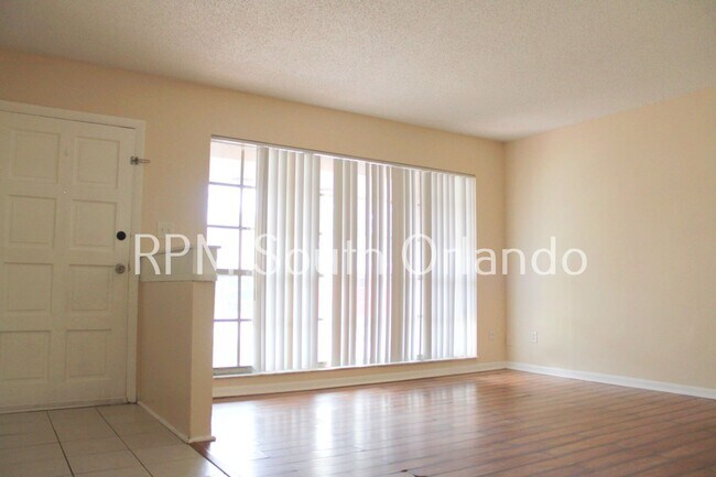 Building Photo - 4 BED / 2 BATH - IN  LAKE SPARLING HEIGHTS