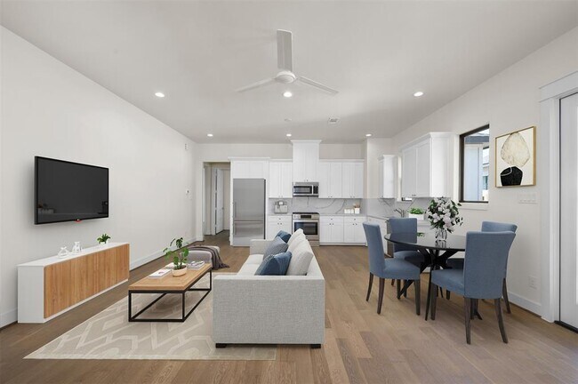 Foto del edificio - 10431 Ashland Way Dr