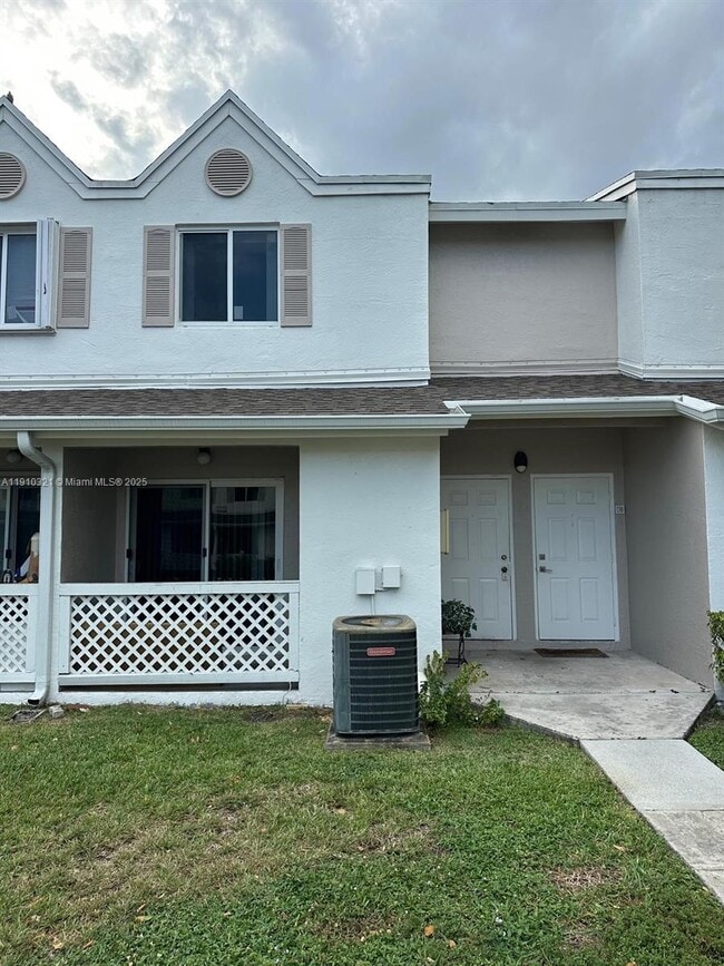 Building Photo - 17440 NW 67th Pl