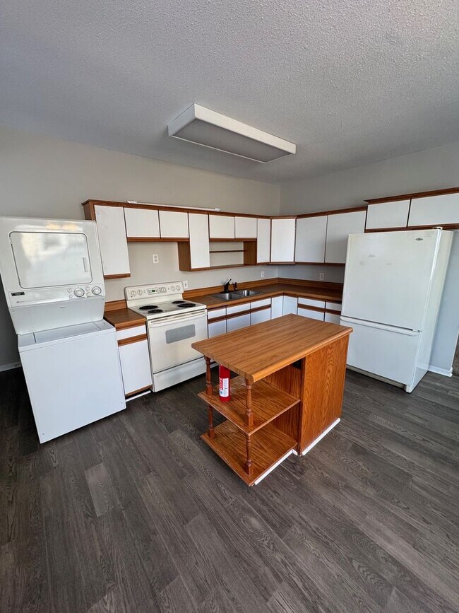 Foto del edificio - 1610 Cass St