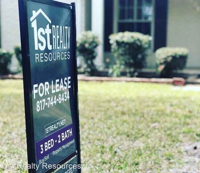 Foto del edificio - 3 br, 2 bath House - 2916 Fairfield Avenue