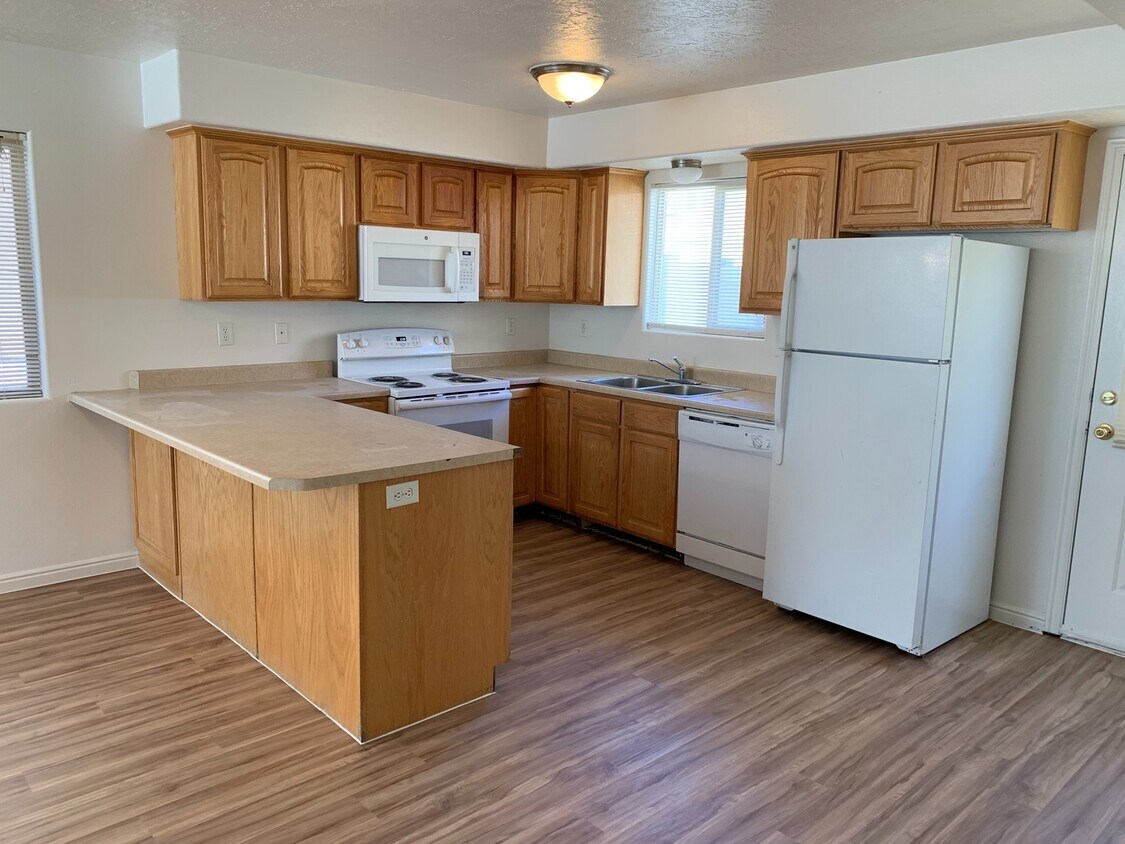 Foto del edificio - Townhome in Hawk Hollow