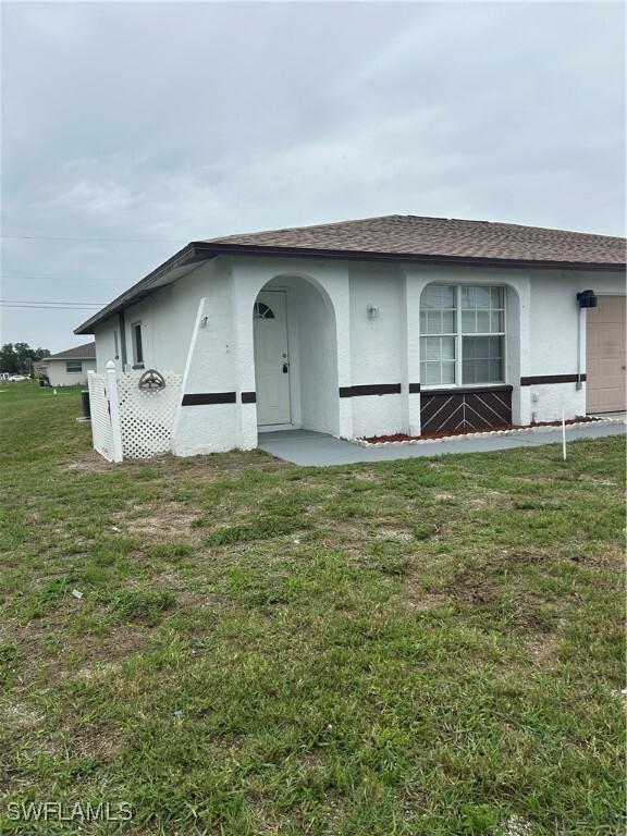 Primary Photo - 1011 Andalusia Blvd