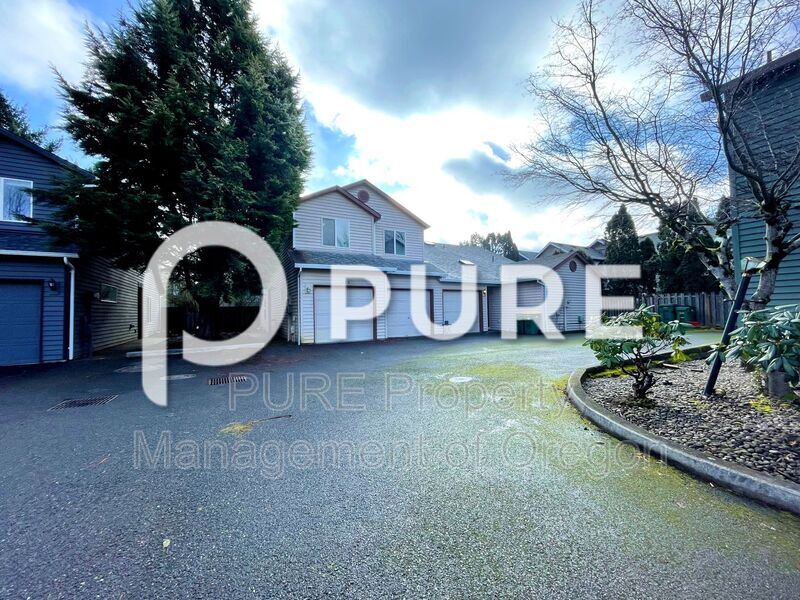 Primary Photo - 526 SW 150th Ave