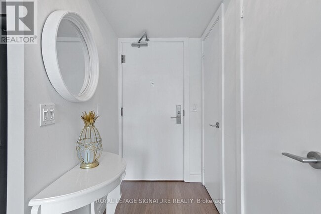 Building Photo - 100 Western Battery Rd