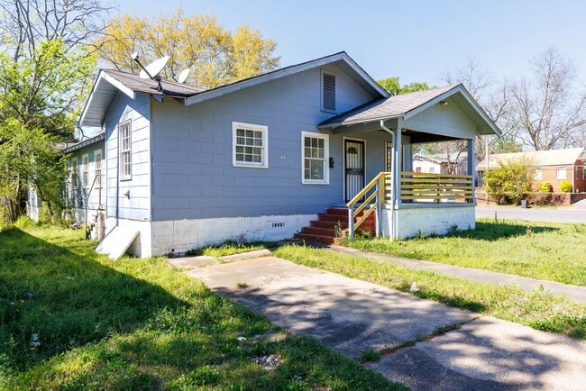 Building Photo - 1830DUPLEX
