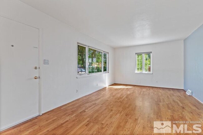 Foto del edificio - 1530 Allen St