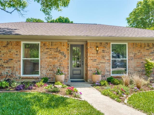 Building Photo - 1504 Cliffbrook Dr
