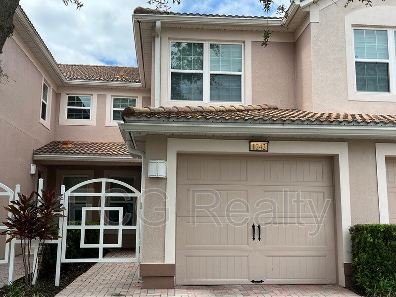 Primary Photo - 1242 Romani Ave