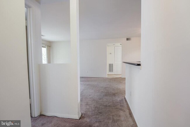 Foto del edificio - 1712 Abercromby Ct