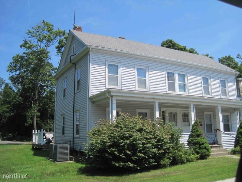 9 Mechanic St, Foxboro, MA 02035 Condo for Rent in Foxboro, MA