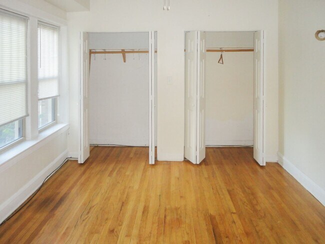 Foto del edificio - 4838 N Wolcott Ave