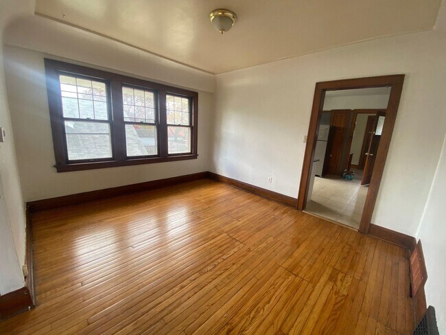 Foto del edificio - 2259 N 72nd St
