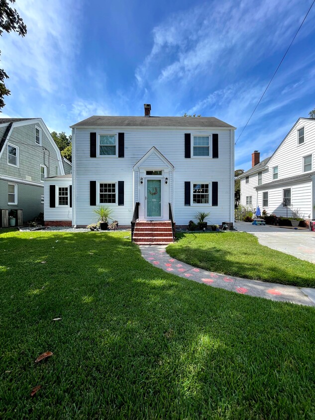 Primary Photo - 5215 Powhatan Ave