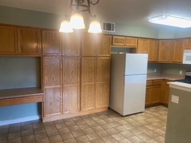 Foto del edificio - 2779 E 15th St