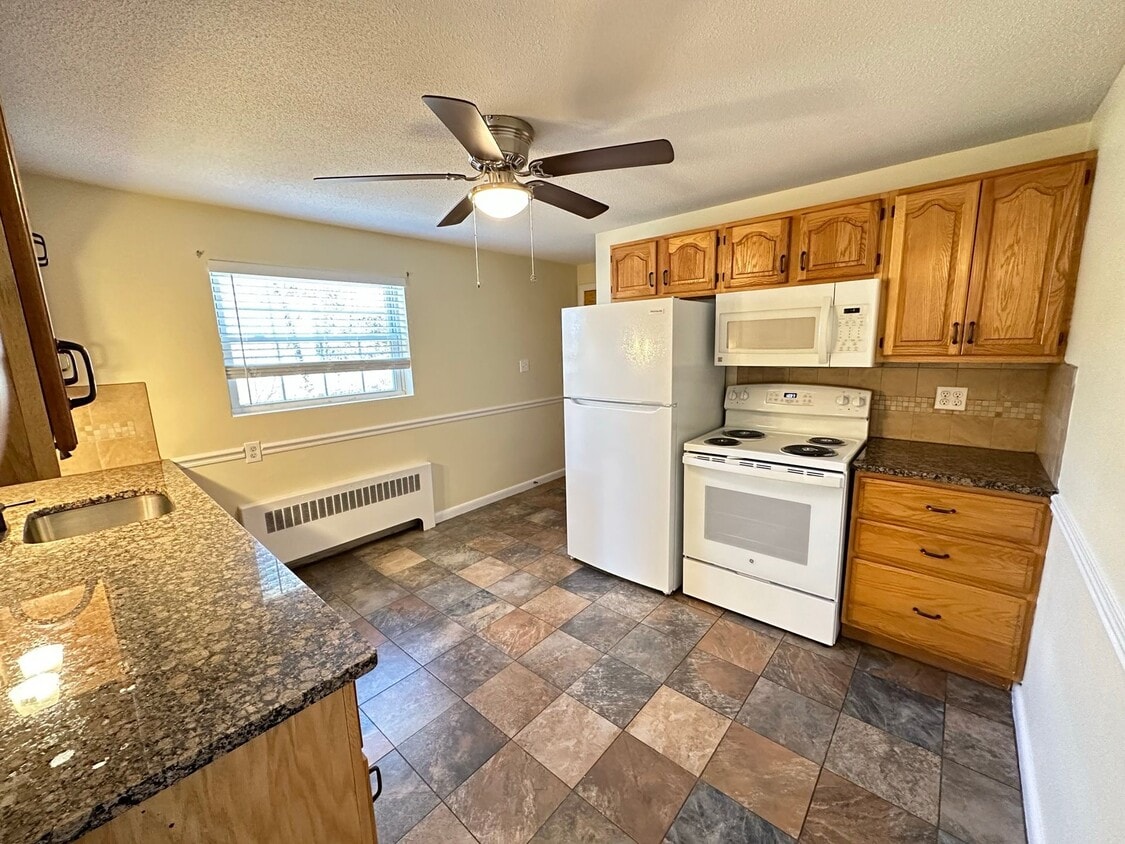 Green Hill Park Apartments Worcester 3480 Goldthwaite Rd Worcester