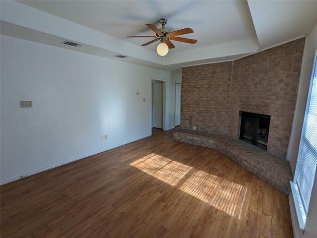 Building Photo - 212 Lanham Ct