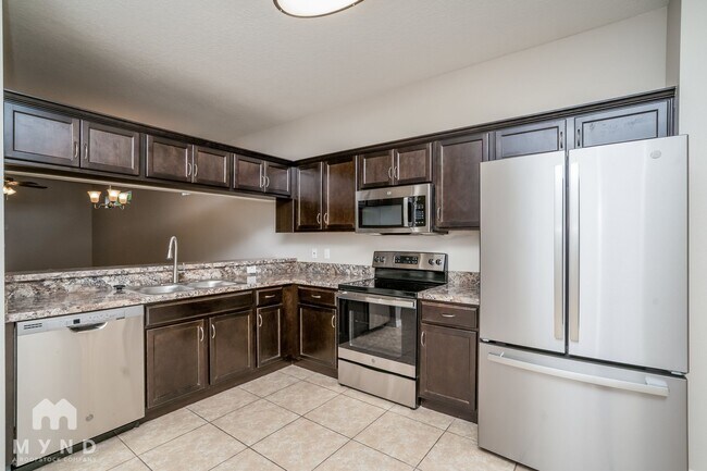 Foto del edificio - 7951 Harbor Bridge Blvd