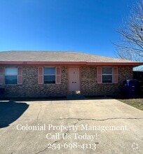 Building Photo - 106 Horseshoe Dr