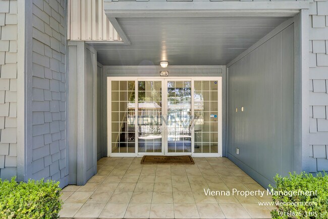 Foto del edificio - 403 Harriet Ln