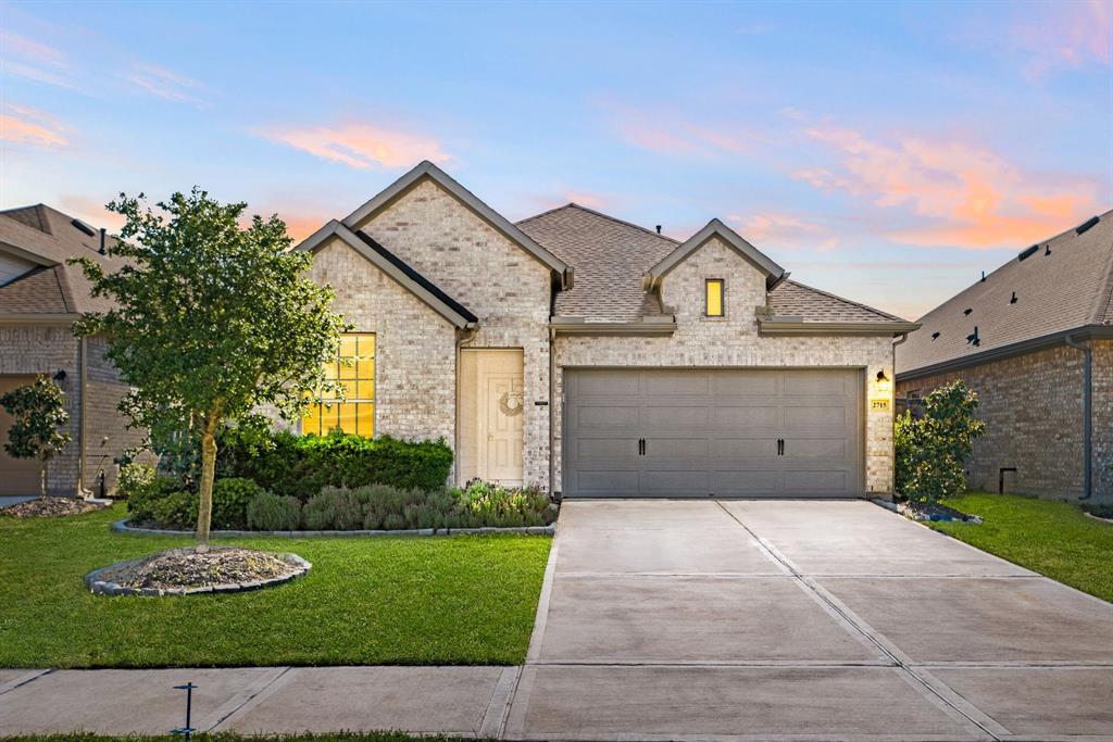 Foto principal - 2715 Chestnut Oak Cir