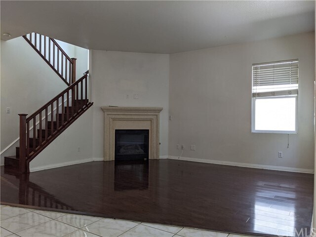 Foto del edificio - 14561 Baylor Ave
