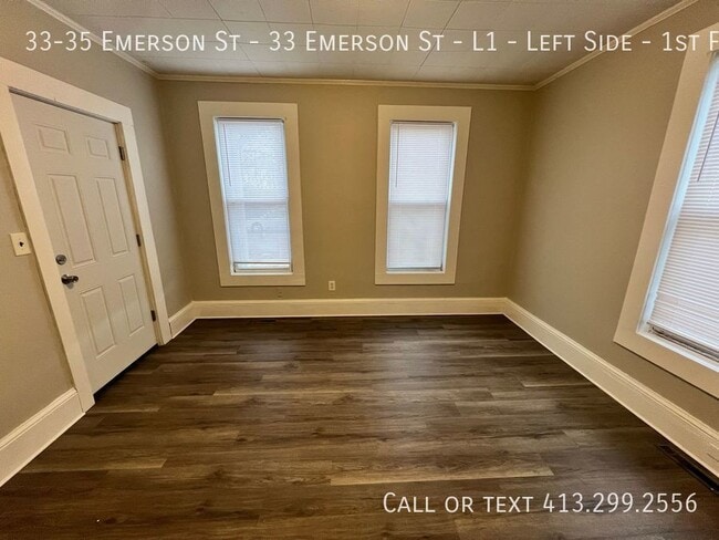 Building Photo - Newly Remodeled 2 Bedroom, 1 Bath Unit in ...