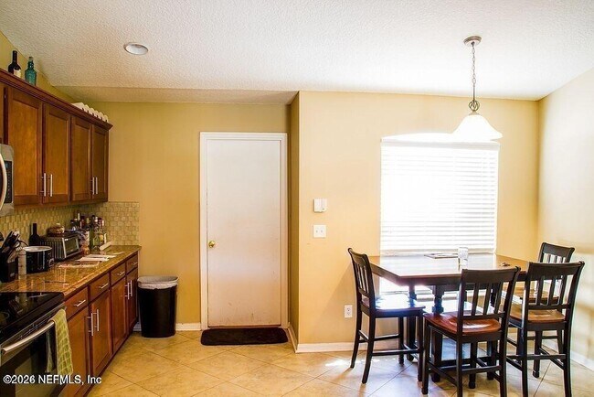 Foto del edificio - 11542 Wandering Pines Trail W
