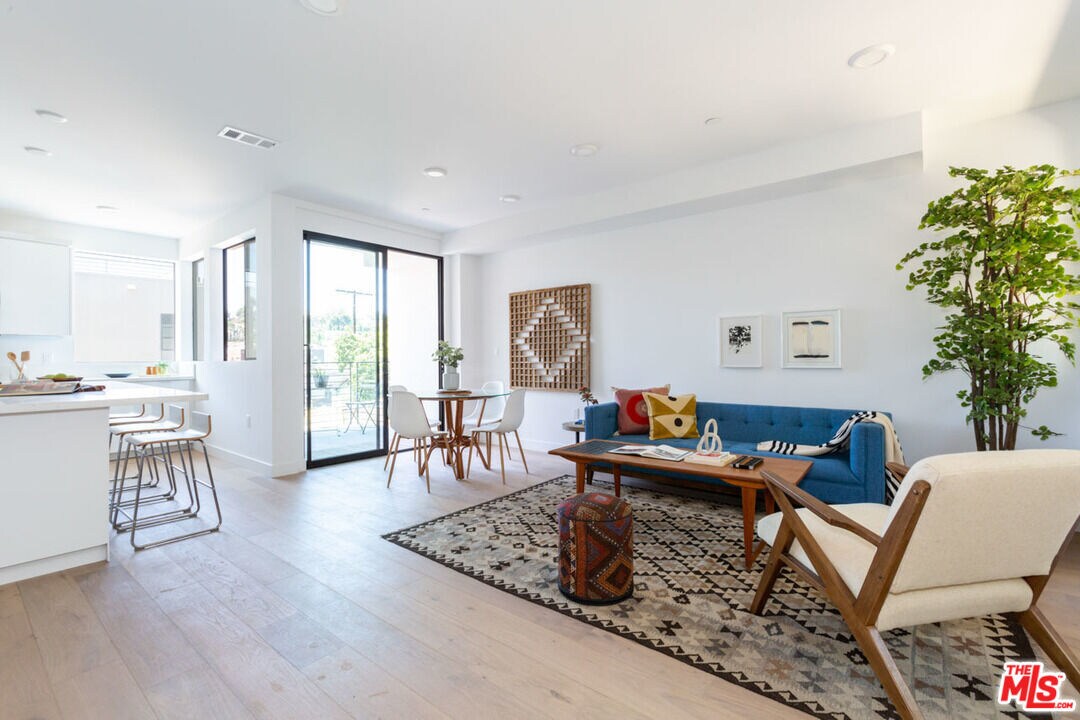 Foto principal - 2146 Clifford St