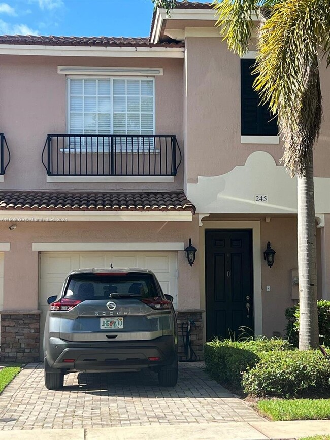 Building Photo - 245 Las Brisas Circle Apt #2, Weston, FL 3...