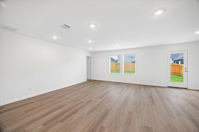 Building Photo - Brand New Single-Story Home with Functional Layout and Easy Commuter Access