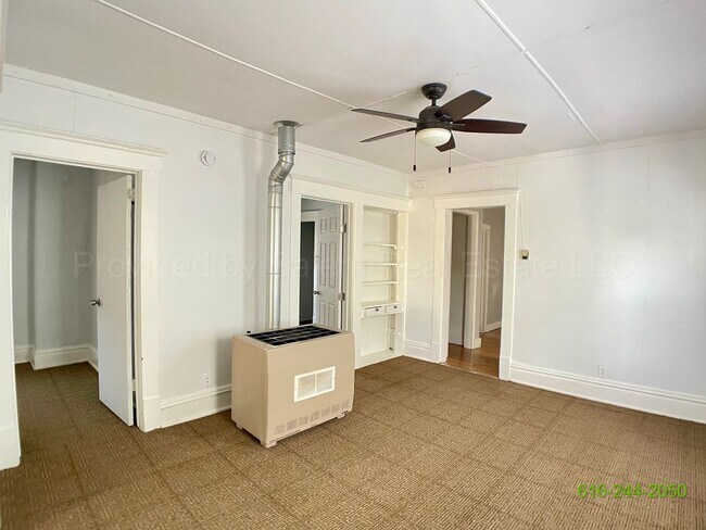 Foto del edificio - 346-346 Diamond Ave SE