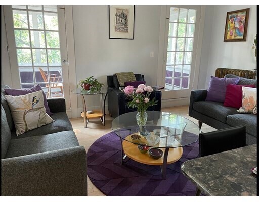 Building Photo - 89 Lowell Ave