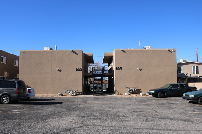 Building Photo - Tennessee Street Apts