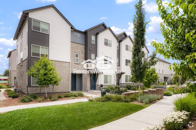 Building Photo - 5361 Pierson Ct