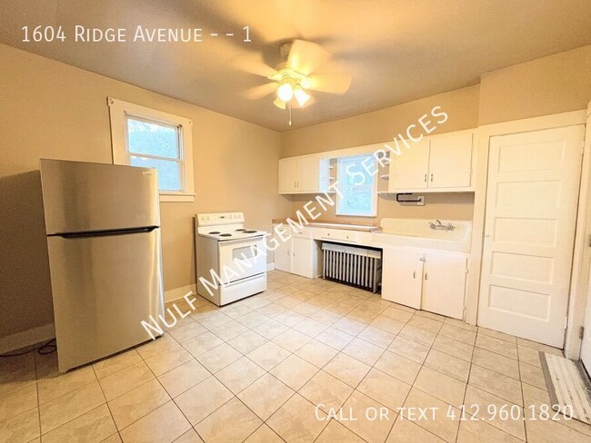 Building Photo - 1604 Ridge Ave