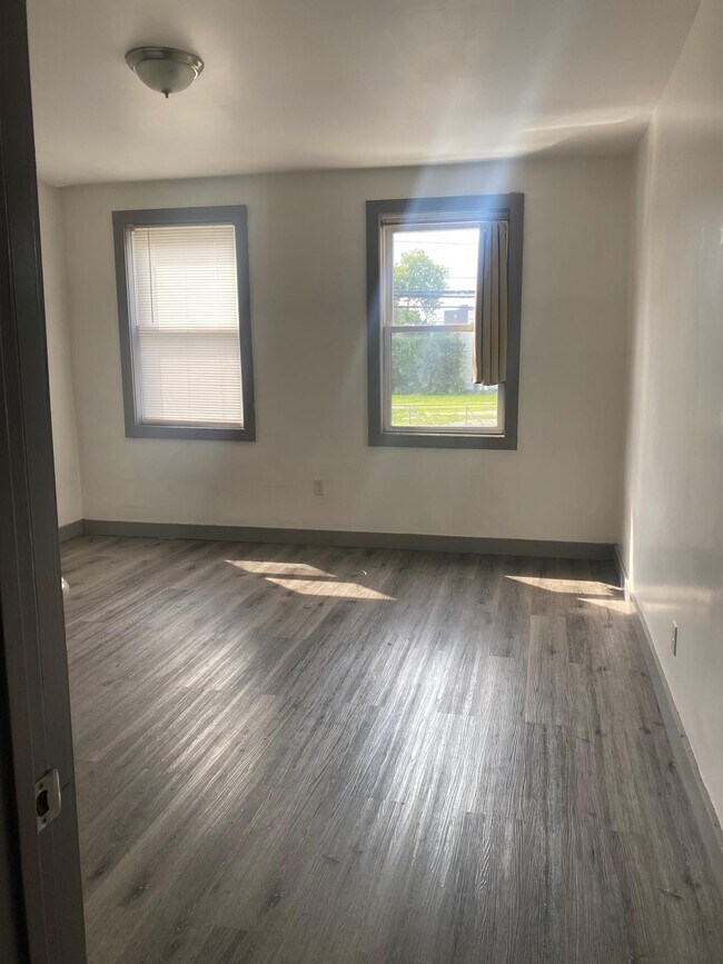 Foto del edificio - 158 Summit Ave