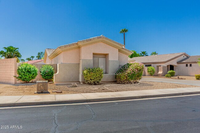 Building Photo - 14621 W Catalina Dr