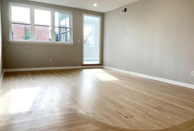 Building Photo - 110 Marcy St