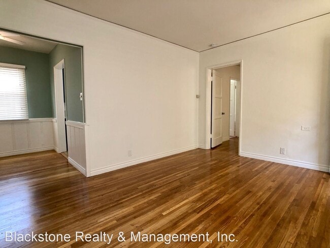 Building Photo - 214-216 N Cordova St