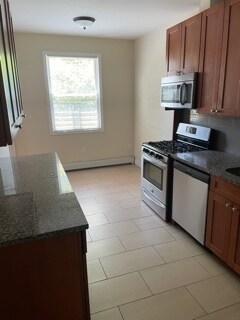 KITCHEN - 519 Broadway
