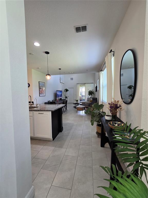 Building Photo - 14162 Damselfly Dr