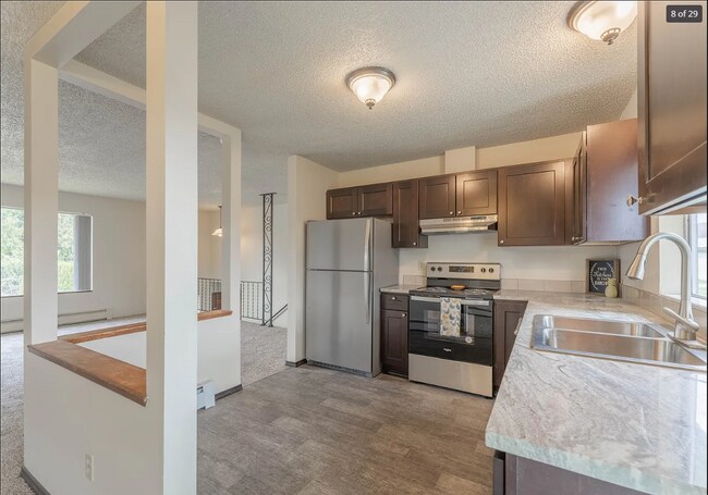 Foto del edificio - 1119 Cedar Ln