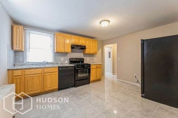 Building Photo - NOW AVAILABLE! - 748 Ringwood Ave, Wanaque...